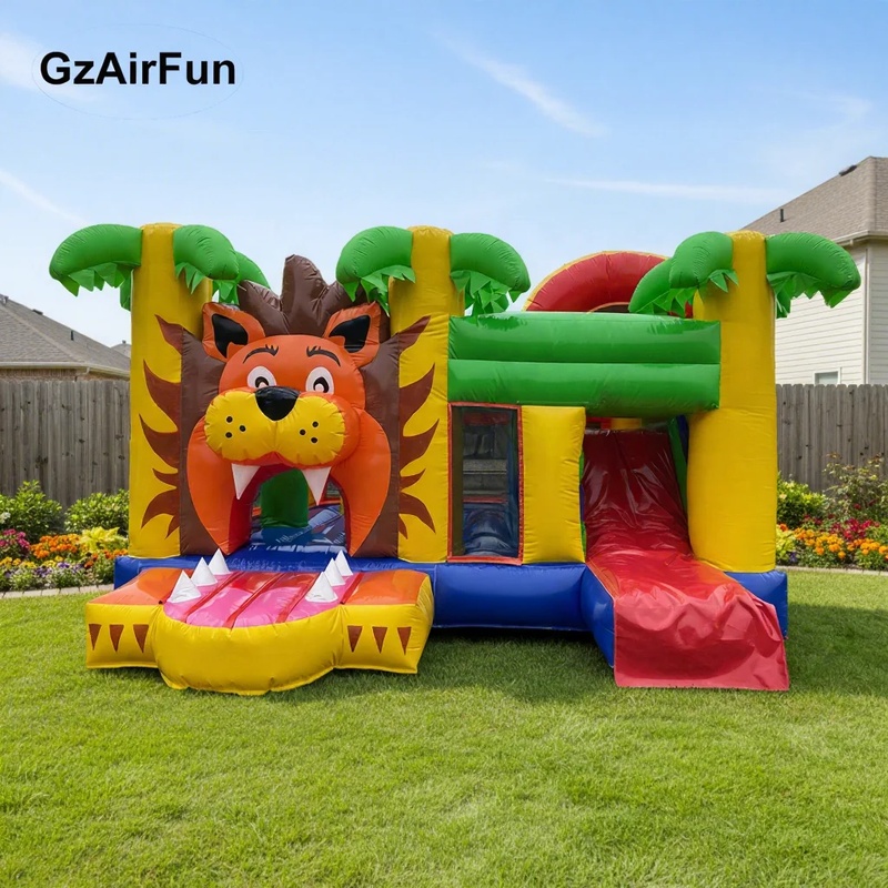 Kids Outdoor House With Slide - Maßgefertigte Kommerzielle Outdoor-Hüpfburg mit Löwen-Thema, Aufblasbare