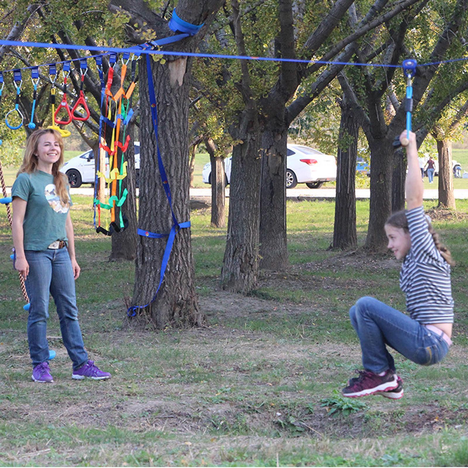 Outdoor-Seilrutsche mit Rollen – Kids Outdoor Zipline Bewertung und Preis